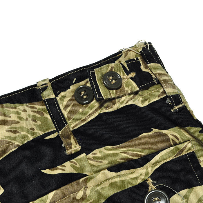 BUZZ RICKSON'S バズリクソンズ BR51904 Gold TigerI Pattern Shorts